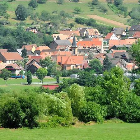 Maison Charmante Avec Vue Sur La Montagne A *